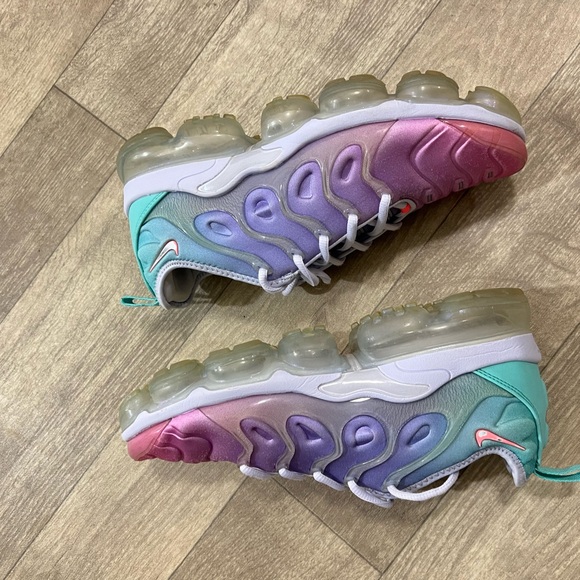 Nike Vapormax Plus Pastel Easter Size 9.5 - Picture 7 of 10